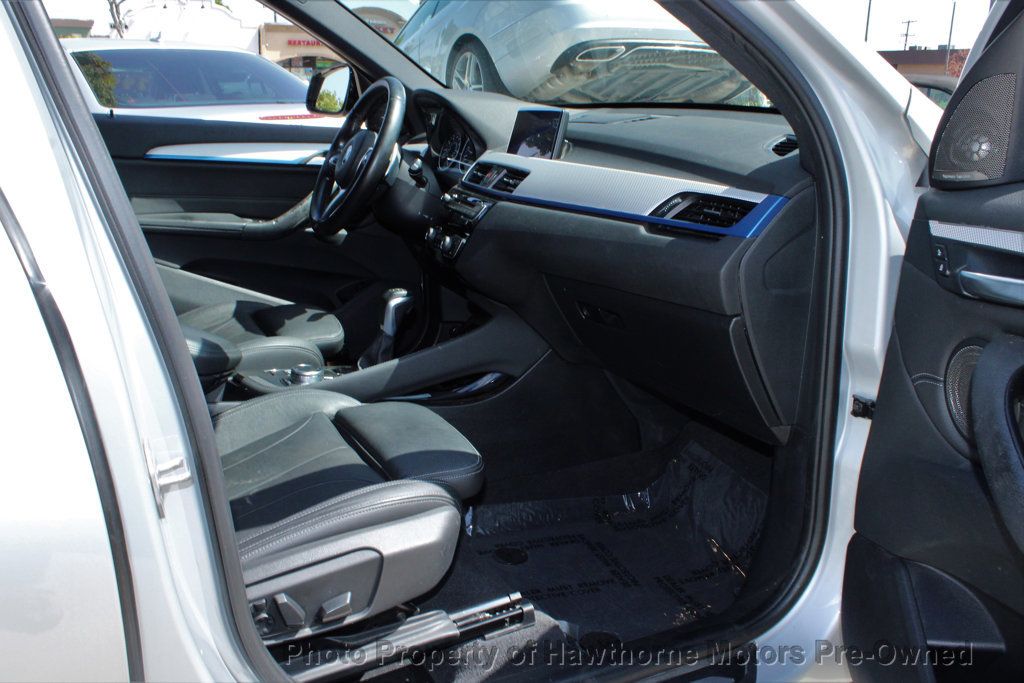 2017 BMW X1 xDrive28i - 23070499 - 18