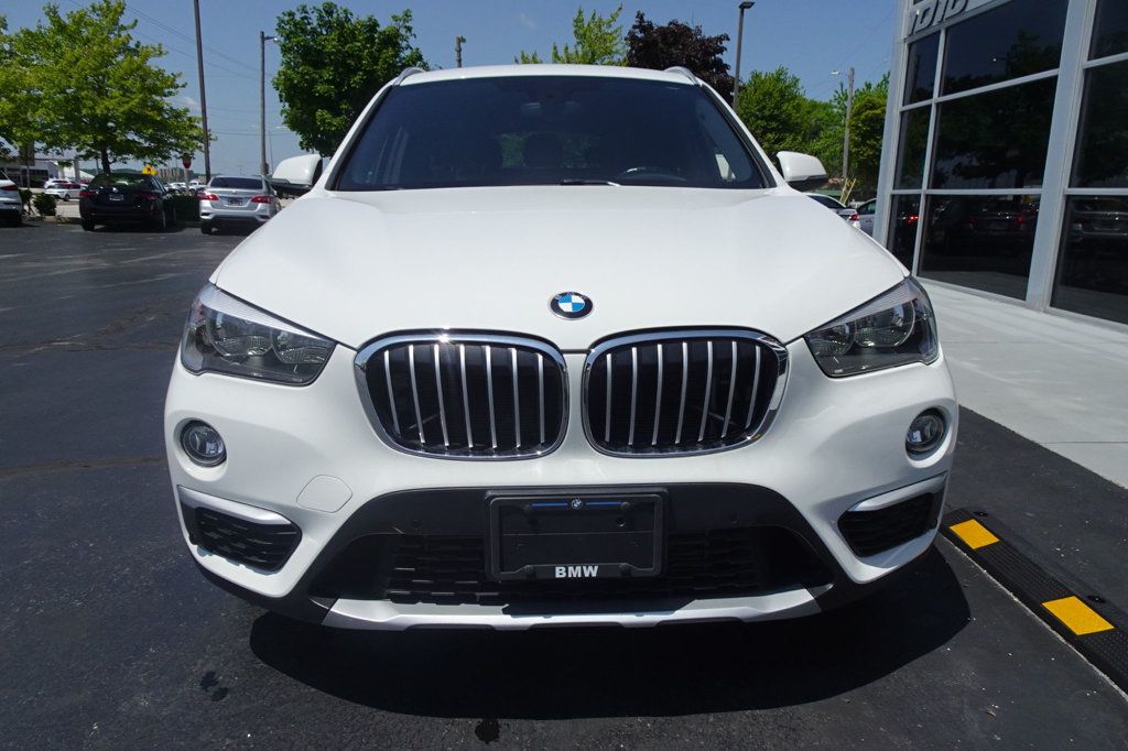 2017 Bmw X1 XDrive28i photo 3