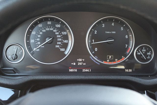 2017 BMW X3 sDrive28i - 22958449 - 10