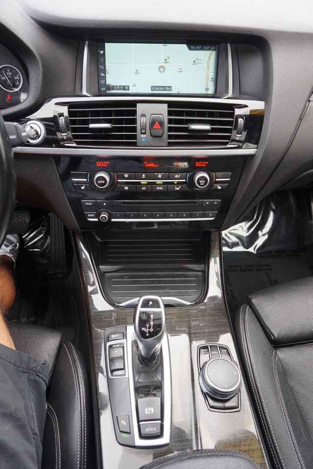 2017 BMW X3 sDrive28i, PREMIUM WHEELS, PANO MOONROOF, LEATHER, NAVIGATION  - 23064963 - 29