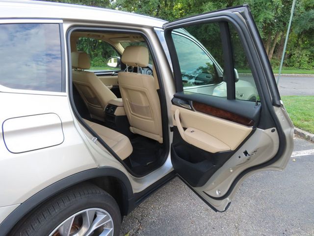 2017 BMW X3 xDrive28i - 23079138 - 29