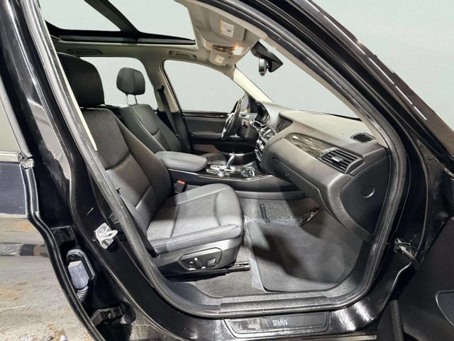 2017 BMW X3 xDrive28i - 22955572 - 26