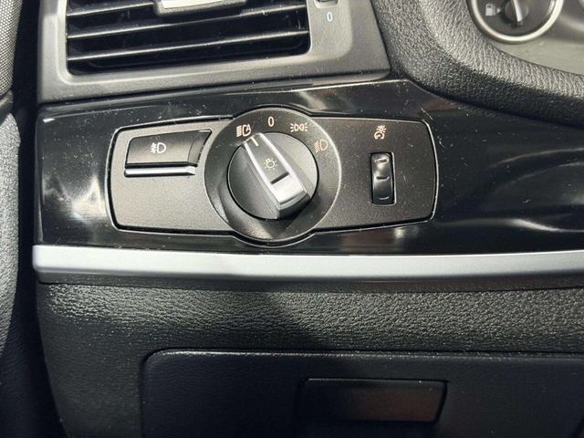 2017 BMW X3 xDrive28i - 22955572 - 38