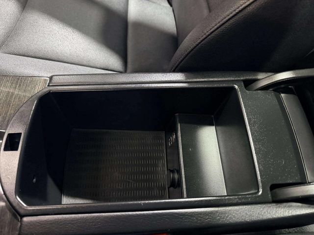 2017 BMW X3 xDrive28i - 22955572 - 52