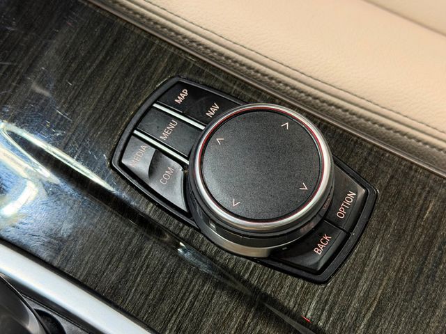 2017 BMW X3 xDrive28i - 22993089 - 32