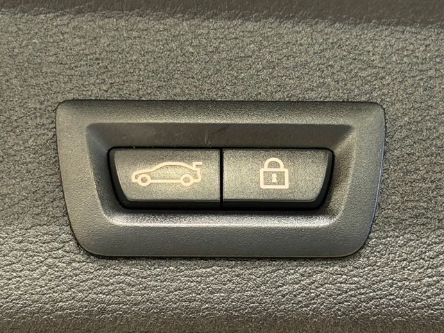 2017 BMW X3 xDrive28i - 22993089 - 34