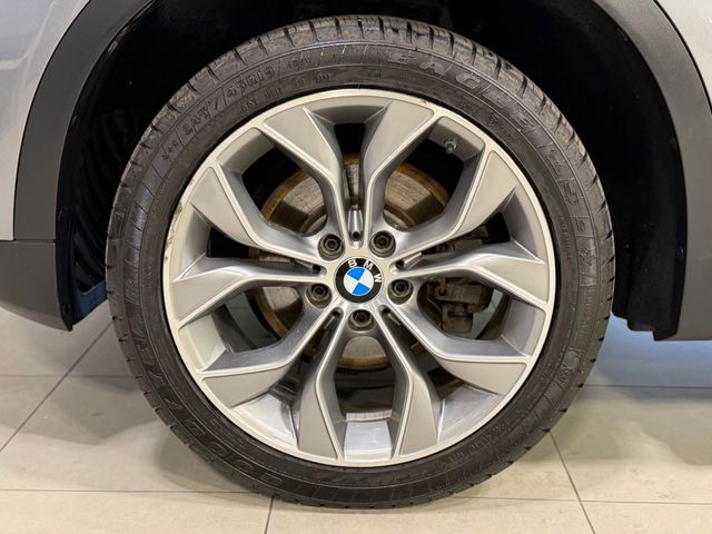 2017 BMW X3 xDrive28i - 22993089 - 37