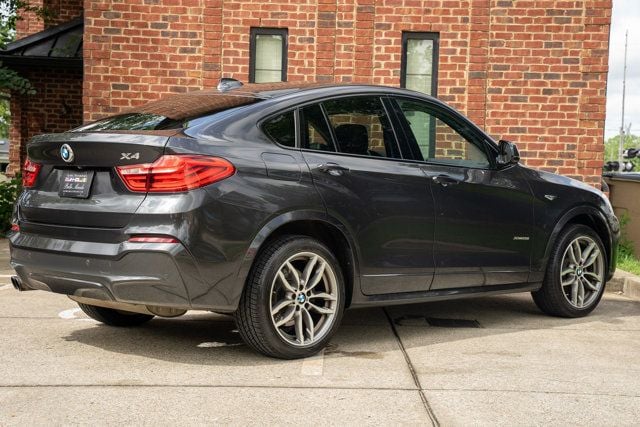 2017 BMW X4 xDrive28i's photo