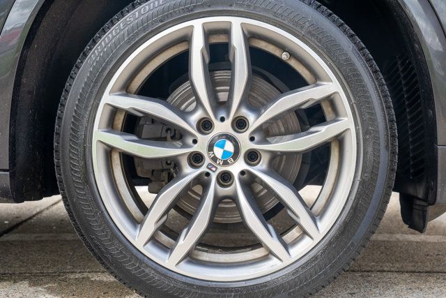 2017 BMW X4 LocalTrade/M-SportPkg/DriverAssistancePkg/TechnologyPkg/NAV - 23029487 - 56
