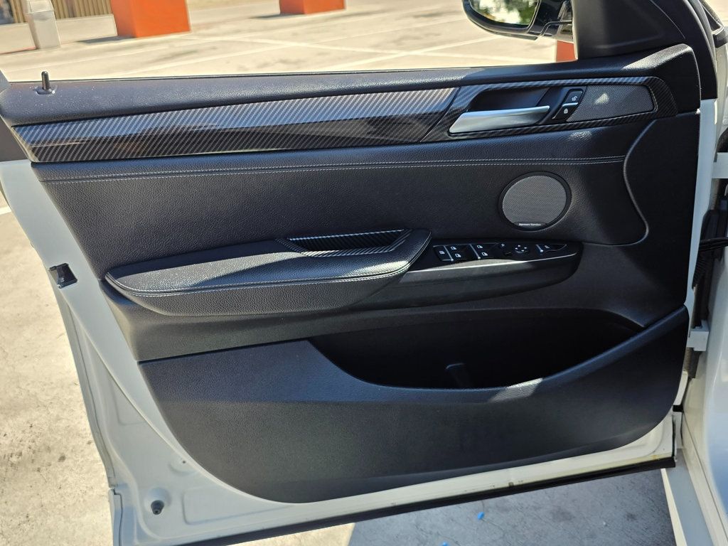 2017 BMW X4 M40i Sports Activity - 22995799 - 21