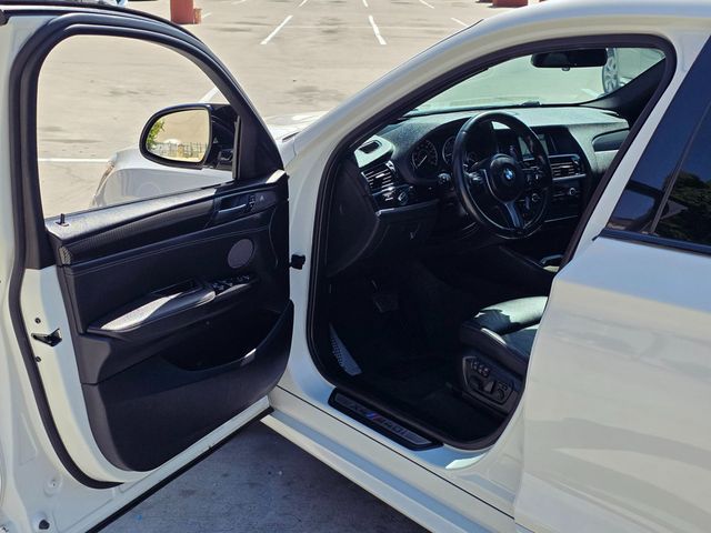 2017 BMW X4 M40i Sports Activity - 22995799 - 41