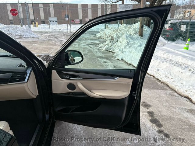 2017 BMW X5 Premium Pkg, Cold Weather Pkg, Harmon/Kardon Audio, & Carplay - 22975392 - 21
