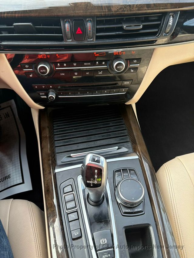 2017 BMW X5 Premium Pkg, Cold Weather Pkg, Harmon/Kardon Audio, & Carplay - 22975392 - 37