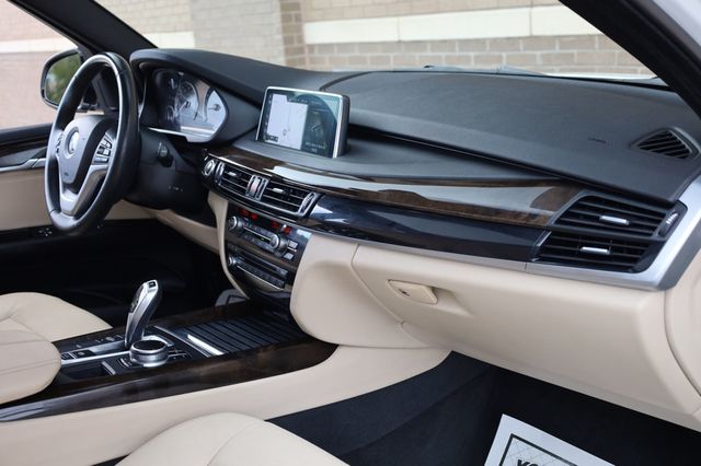 2017 BMW X5 sDrive35i Sports Activity Vehicle - 22920115 - 23