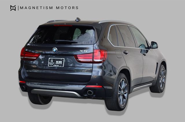 2017 BMW X5 xDrive35i - 23034641 - 6