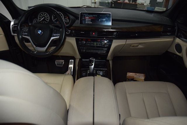 2017 BMW X5 xDrive35i - 22910077 - 24
