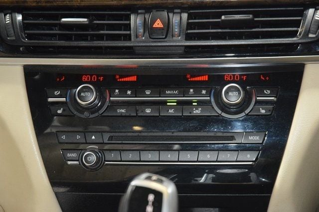 2017 BMW X5 xDrive35i - 22910077 - 26
