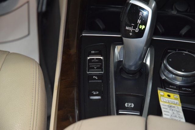 2017 BMW X5 xDrive35i - 22910077 - 27
