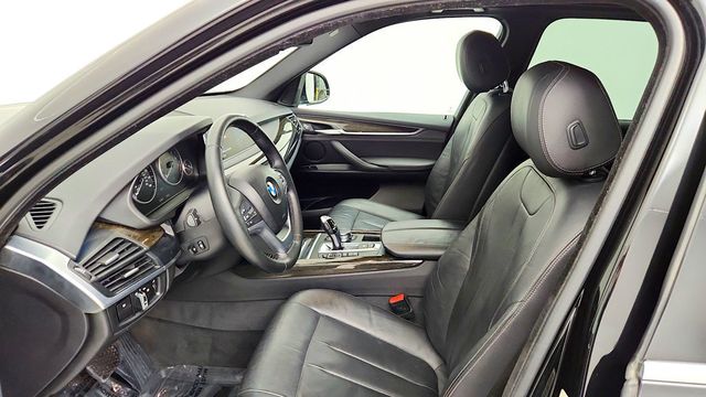 2017 BMW X5 xDrive35i SAV w/ Dakota Leather & Parking Assistant - 23085882 - 12