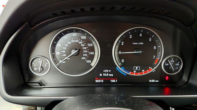 2017 BMW X5 xDrive35i SAV w/ Premium Pkg, Cold Weather Pkg & 3rd Row Seating - 23032573 - 14