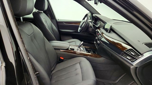 2017 BMW X5 xDrive35i SAV w/ Rear View Camera & Apply CarPlay - 23016199 - 23