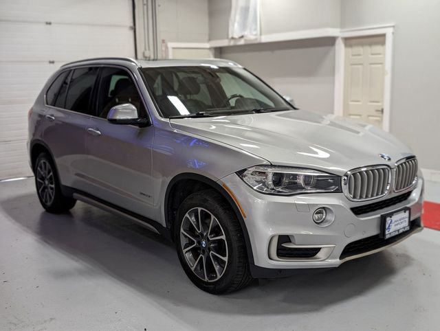 2017 BMW X5 xDrive35i Sports Activity Vehicle - 22484398 - 5