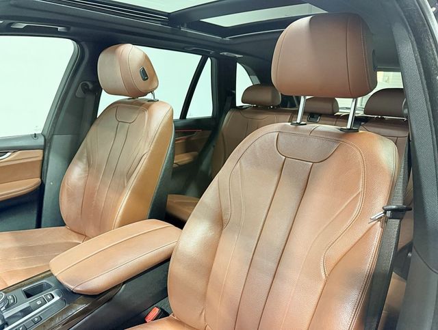 2017 BMW X5 xDrive35i Sports Activity Vehicle - 22942424 - 33