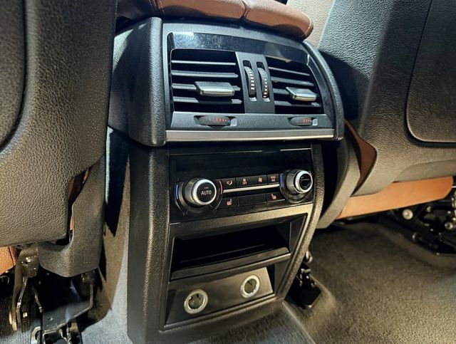 2017 BMW X5 xDrive35i Sports Activity Vehicle - 22942424 - 40