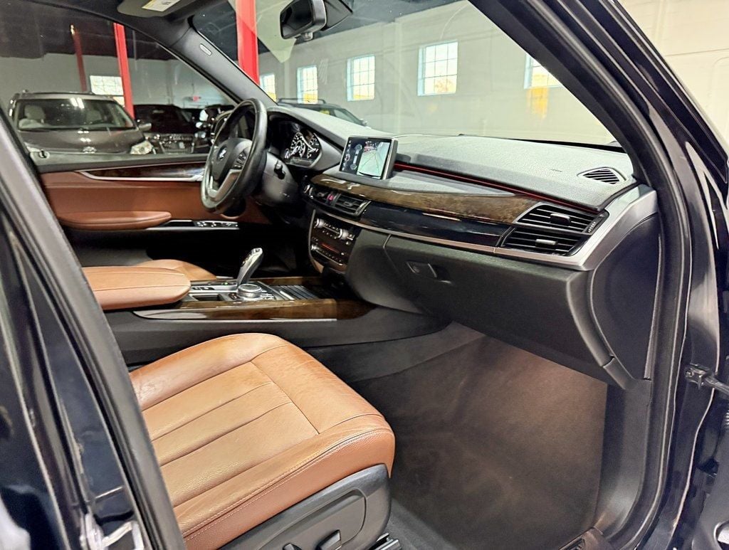 2017 BMW X5 xDrive35i Sports Activity Vehicle - 22942424 - 52