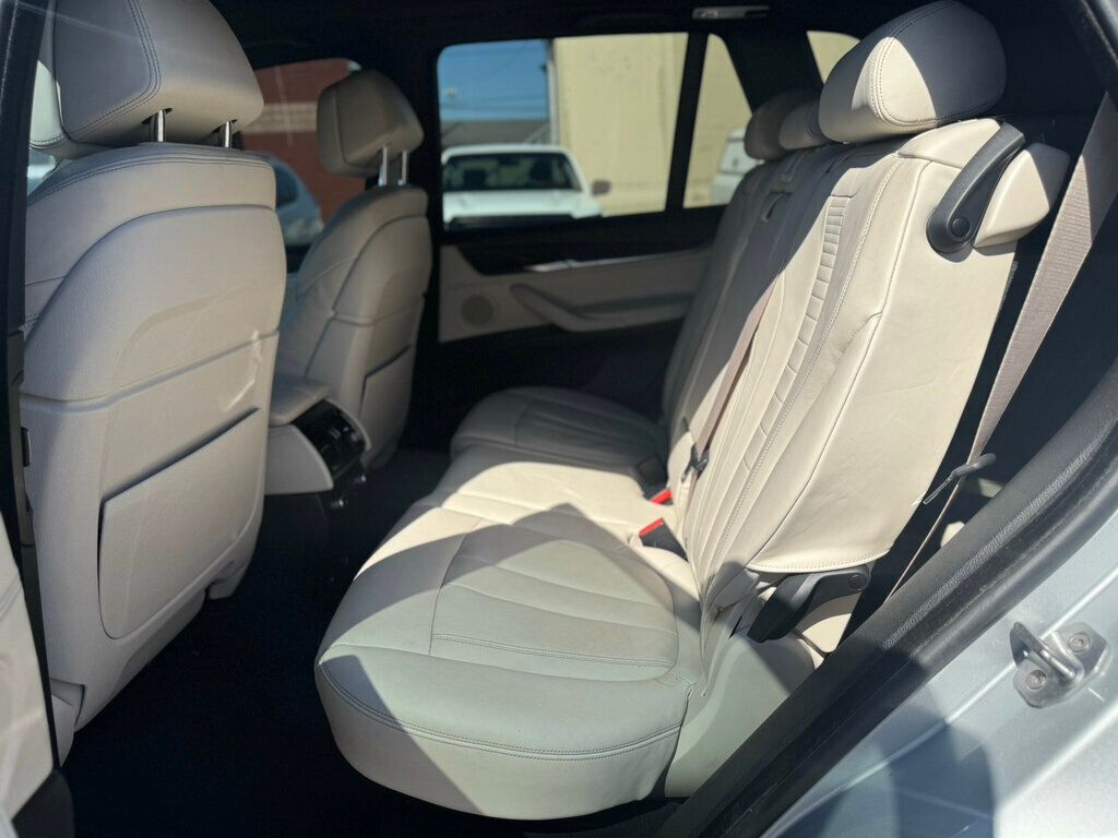 2017 BMW X5 xDrive35i Sports Activity Vehicle - 22927136 - 17