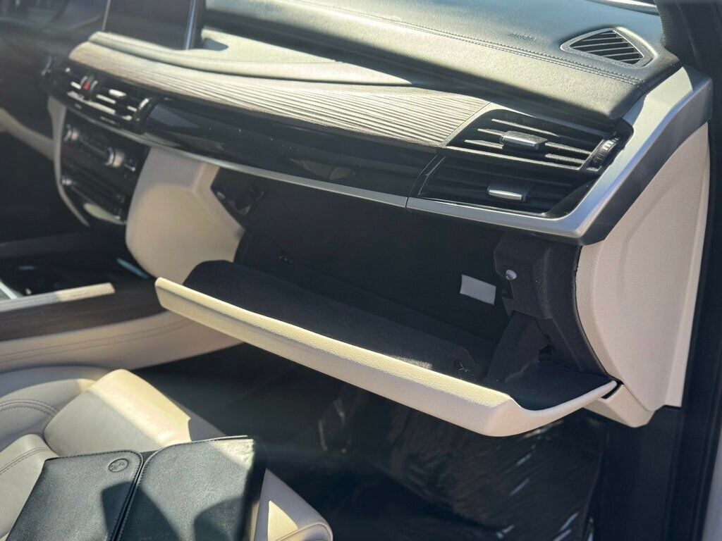 2017 BMW X5 xDrive35i Sports Activity Vehicle - 22927136 - 38