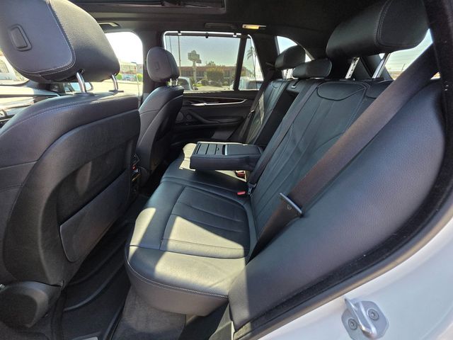 2017 BMW X5 xDrive35i Sports Activity Vehicle - 22922846 - 26
