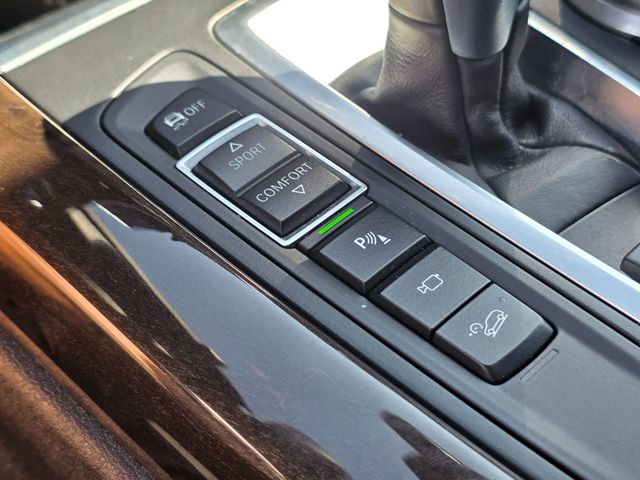 2017 BMW X5 xDrive35i Sports Activity Vehicle - 22922846 - 43