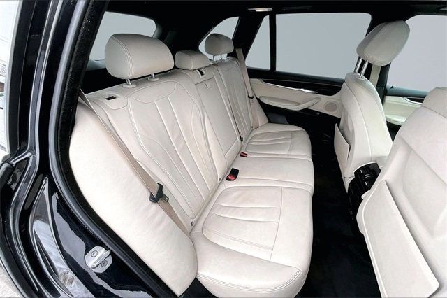 2017 BMW X5 xDrive35i Sports Activity Vehicle - 22977321 - 13