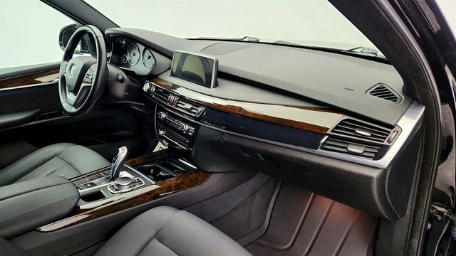 2017 BMW X5 xDrive35i Sports Activity Vehicle - 23016199 - 24