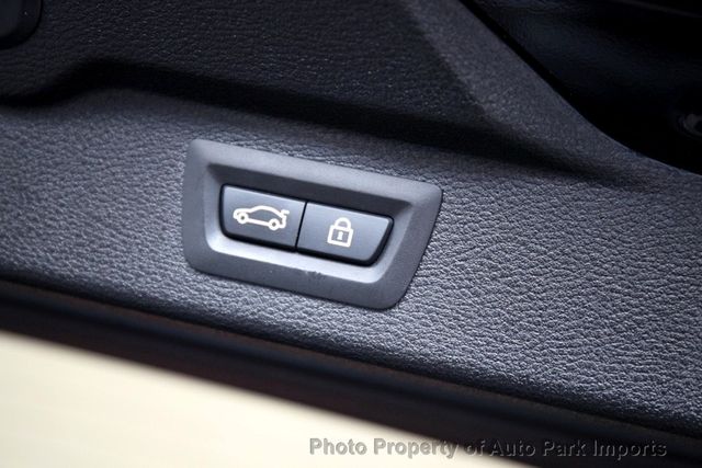 2017 BMW X5 xDrive40e iPerformance Sports Activity Vehicle - 22779931 - 61