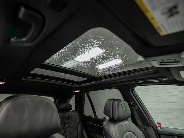 2017 BMW X5 xDrive50i Sports Activity Vehicle - 22945240 - 24