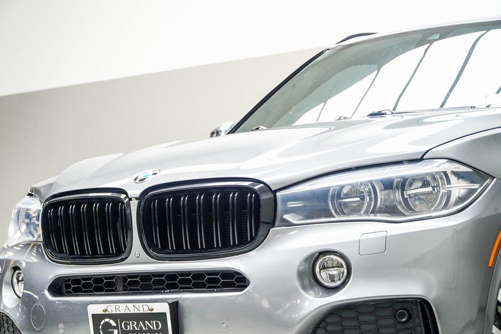 2017 Bmw X5 xDrive50i SAV photo 2