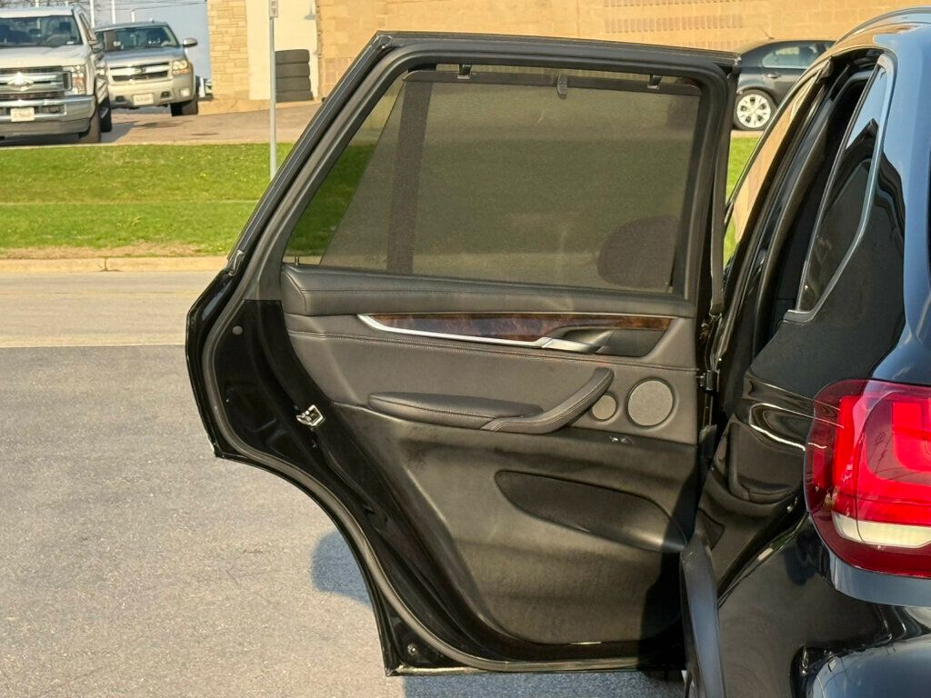 2017 BMW X5 xDrive50i Sports Activity Vehicle - 23004674 - 23