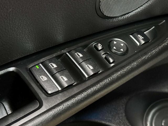 2017 BMW X6 xDrive35i - 22953388 - 17