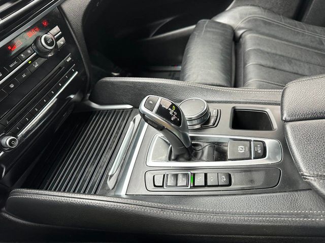 2017 BMW X6 xDrive35i - 22953388 - 54