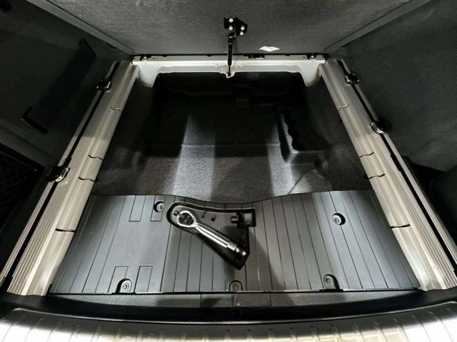 2017 BMW X6 xDrive35i - 22953388 - 6