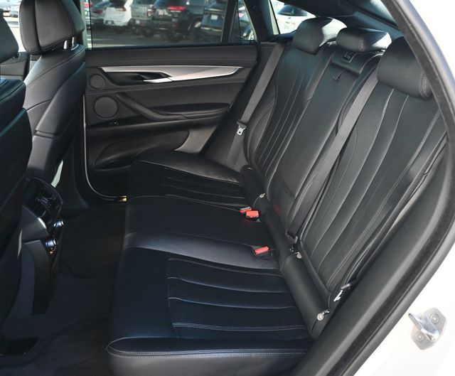 2017 BMW X6 xDrive35i AWD M Sport Package Premium Package  - 22972669 - 14