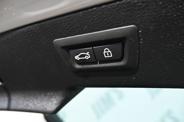 2017 BMW X6 xDrive35i AWD M Sport Package Premium Package  - 22972669 - 18