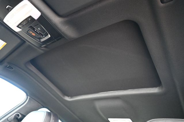 2017 BMW X6 xDrive35i AWD M Sport Package Premium Package  - 22972669 - 19