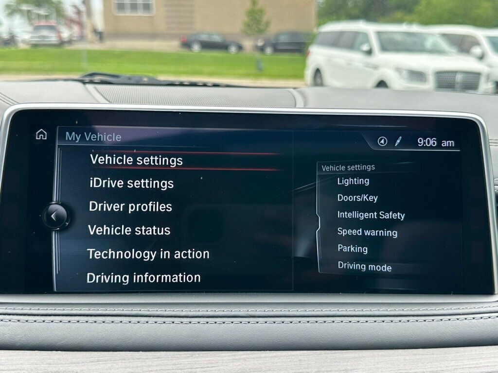 2017 BMW X6 xDrive50i - 23060470 - 32