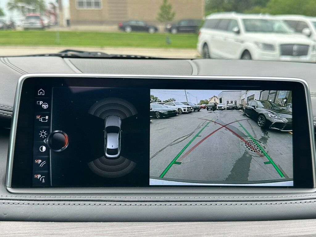 2017 BMW X6 xDrive50i - 23060470 - 3