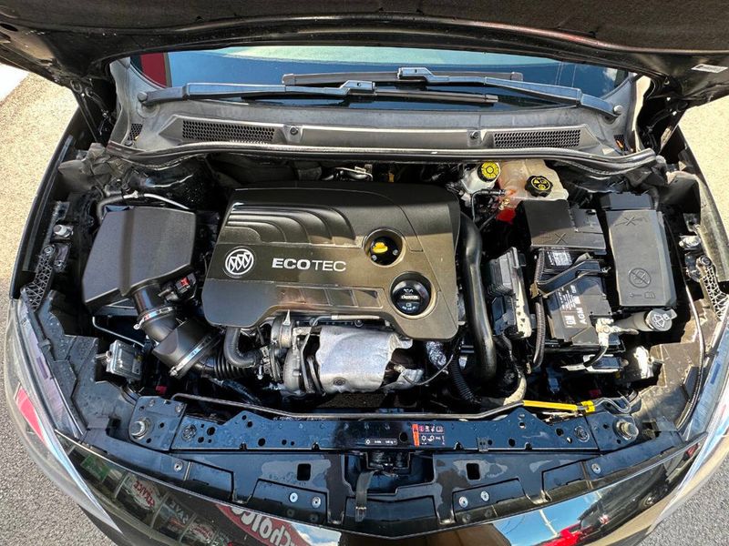 2017 Buick Cascada 2dr Convertible Premium - 22928589 - 29