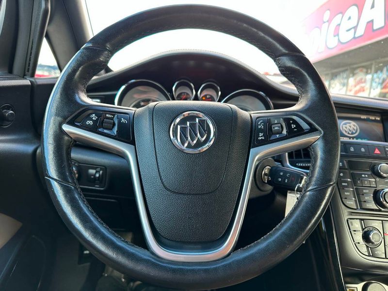 2017 Buick Cascada 2dr Convertible Premium - 22928589 - 33