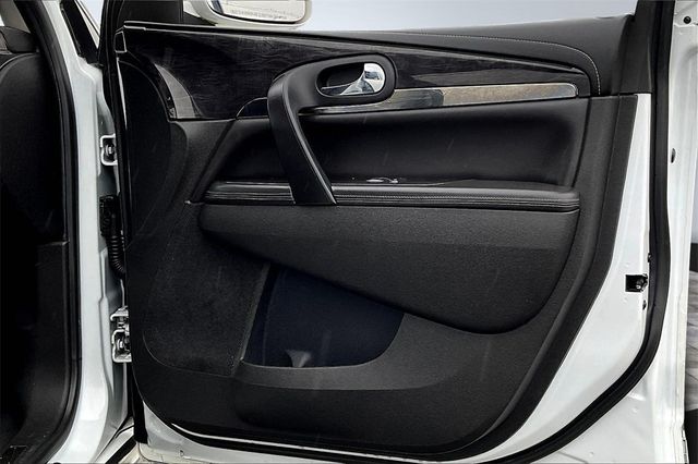 2017 Buick Enclave AWD 4dr Leather - 22939118 - 15